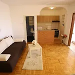 Sea View Pericic Apartament Sukošan