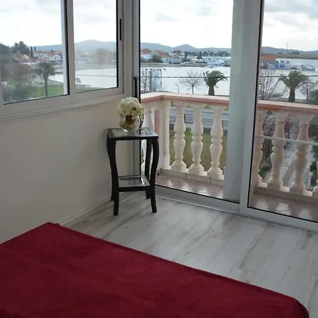 Sea View Pericic *