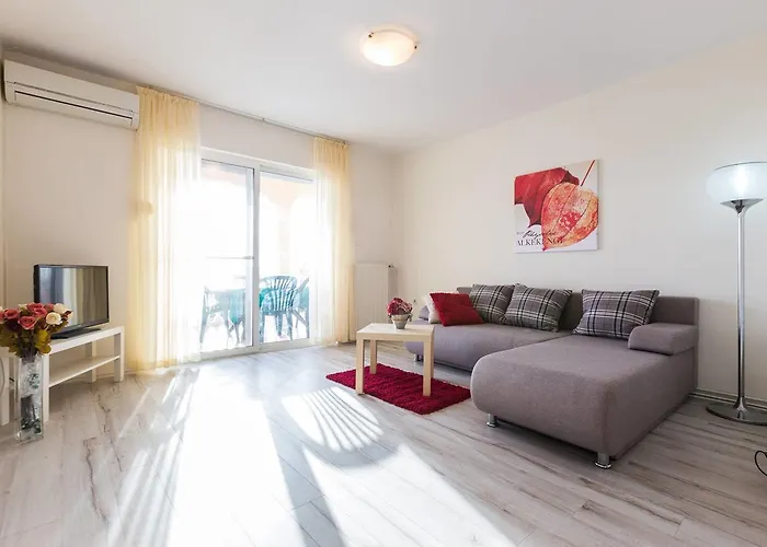 アパート Sea View Pericic Sukošan