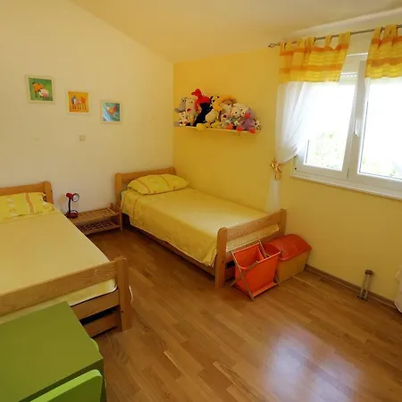 Apartment Sea View Apartments Pericic *