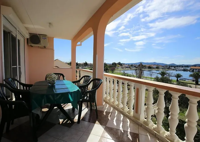 شقة Sea View Pericic *