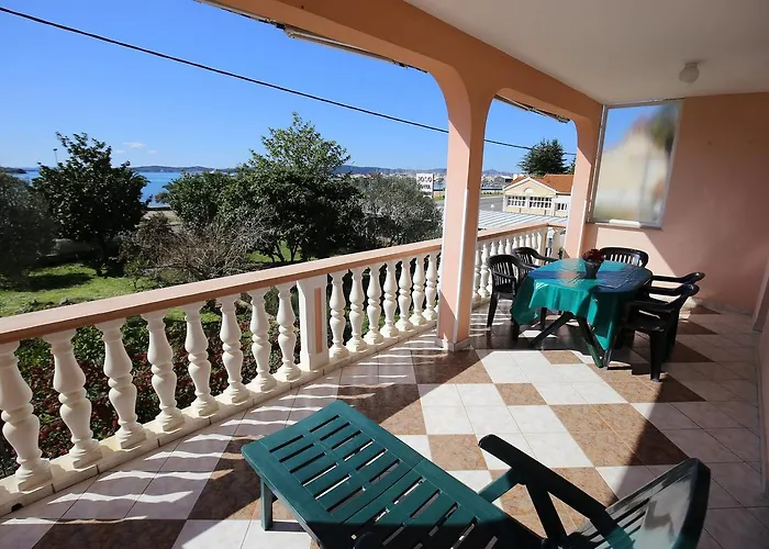 شقة Sea View Pericic