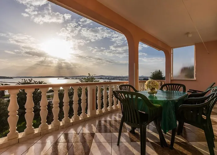 شقة Sea View Pericic Sukošan