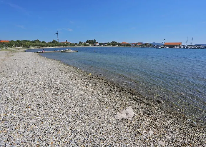 Sea View Pericic شقة *